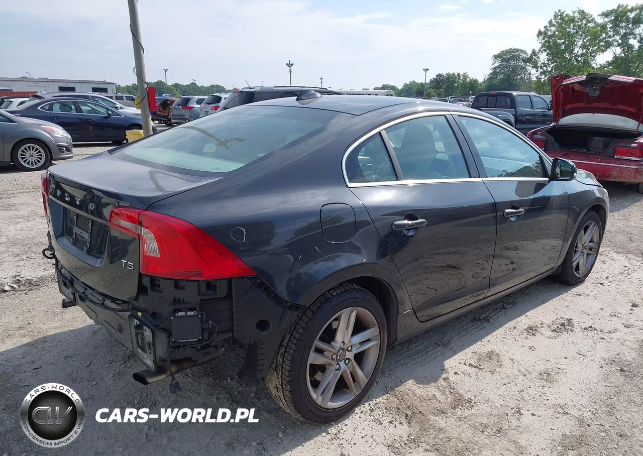 2015 Volvo S60 T5 Premier VIN:YV140MFK3F2337643 - 4