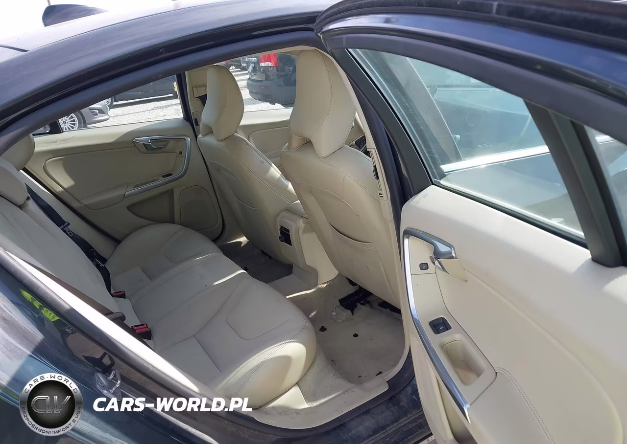 2015 Volvo S60 T5 Premier VIN:YV140MFK3F2337643 - 8