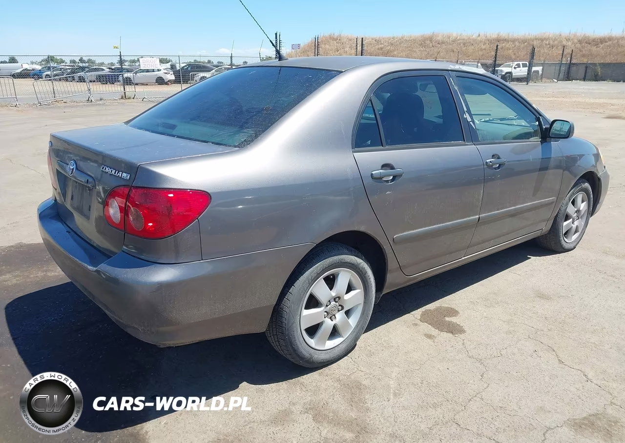 2007 Toyota Corolla Le VIN:1NXBR32EX7Z788616 - 4