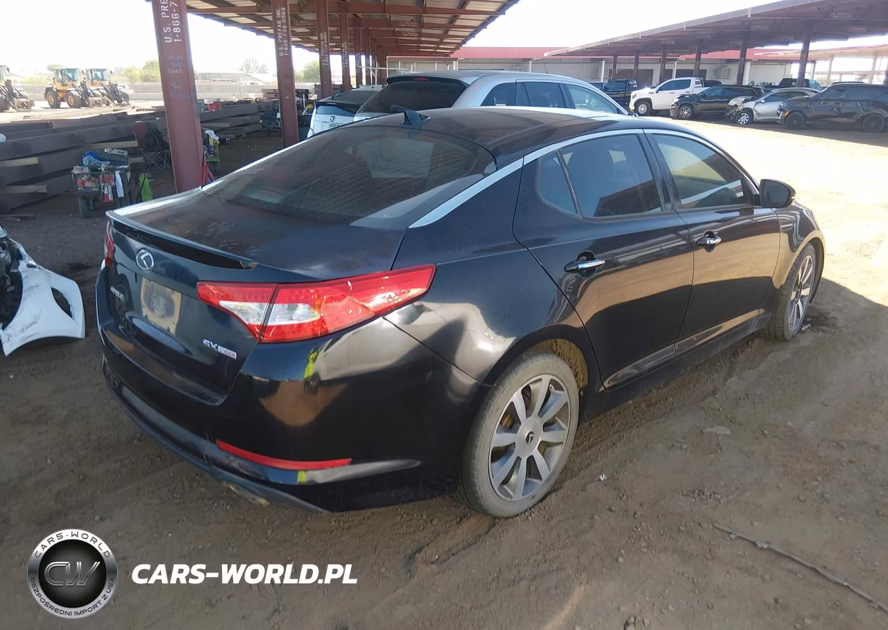2012 Kia Optima Sx VIN:5XXGR4A6XCG077606 - 4