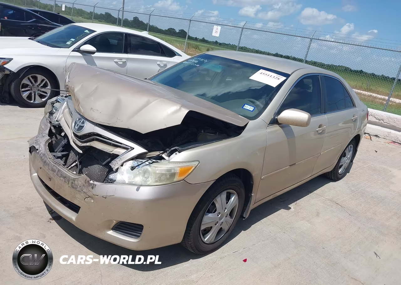 2010 Toyota Camry Le VIN:4T4BF3EKXAR029102 - 2