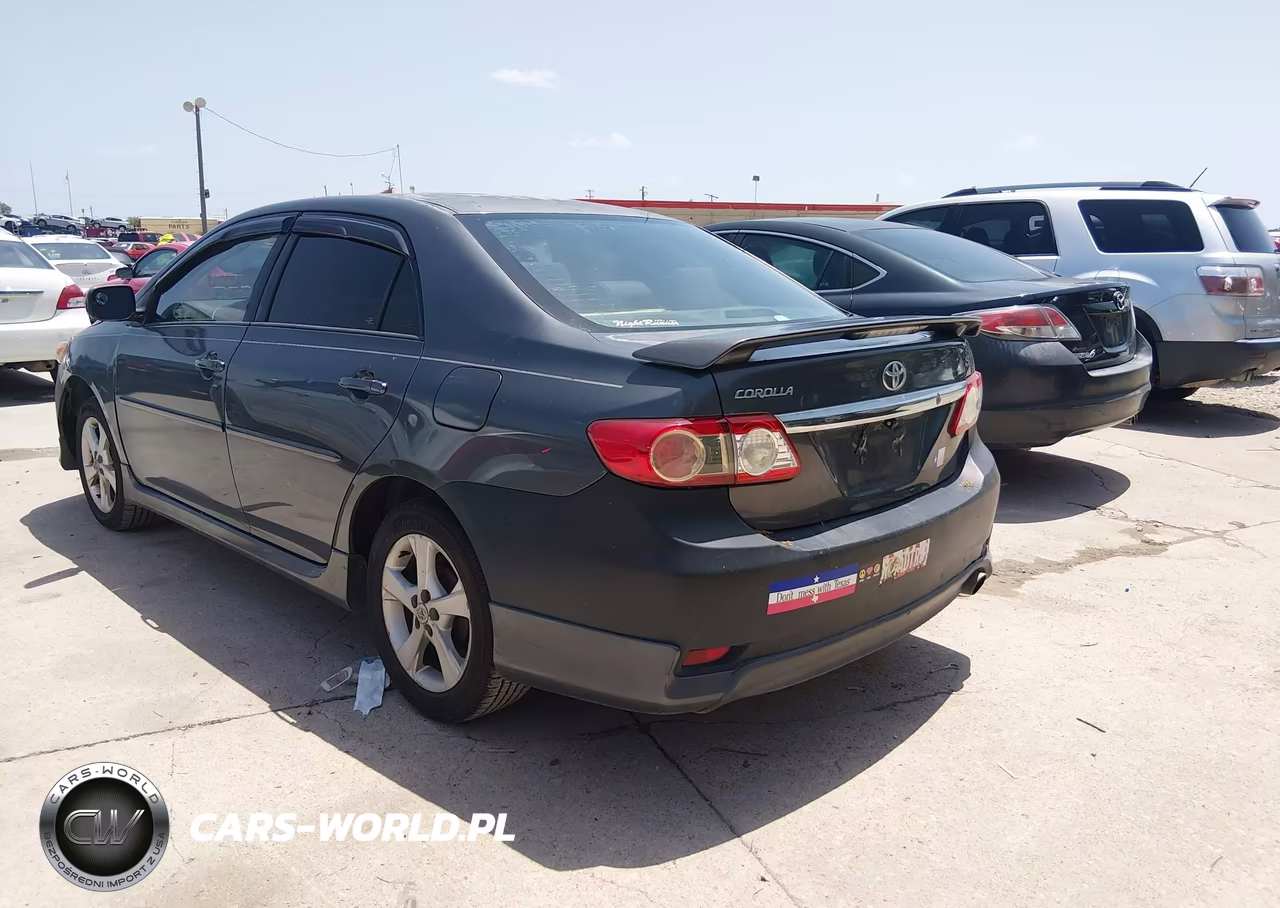 2011 Toyota Corolla S VIN:2T1BU4EE6BC637184 - 3