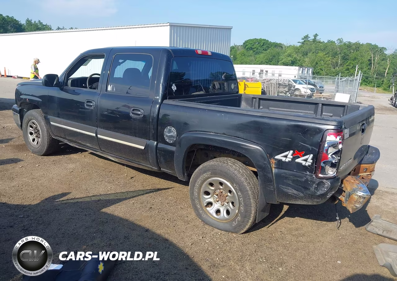 2007 Chevrolet Silverado 1500 Classic Ls VIN:2GCEK13V171152204 - 3