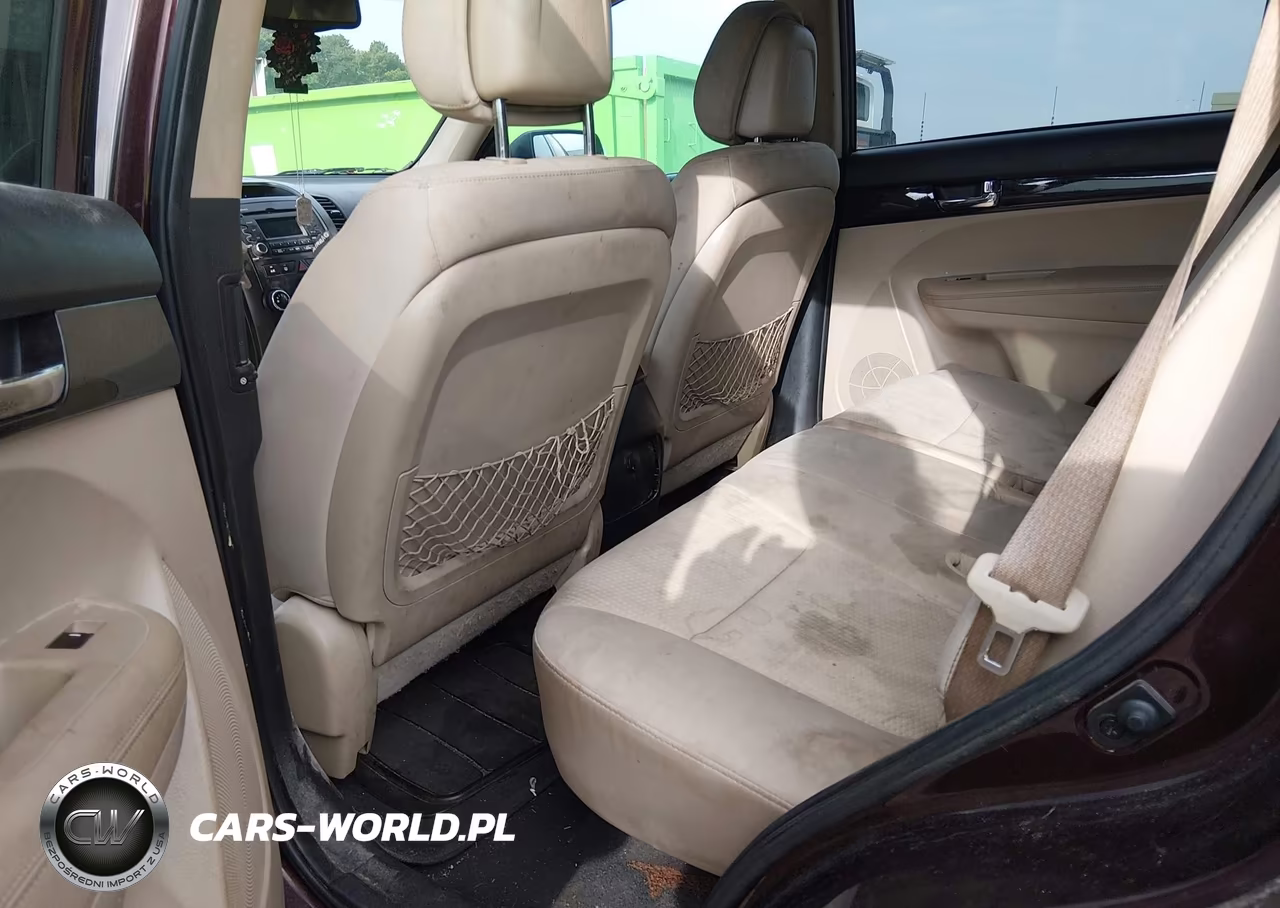 2012 Kia Sorento Lx VIN:5XYKT3A67CG302033 - 8