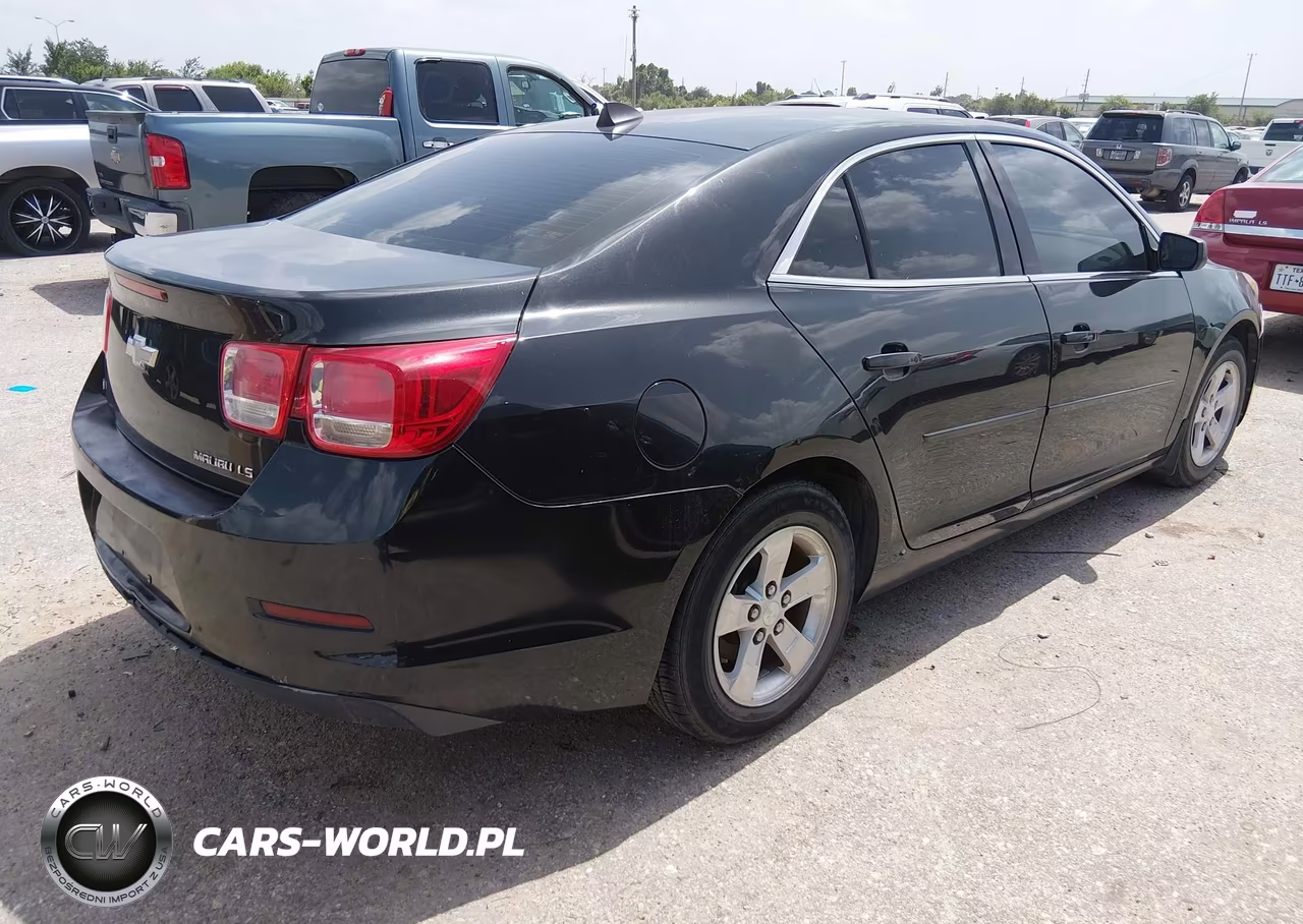 2014 Chevrolet Malibu 1Ls VIN:1G11B5SL7EF268317 - 4