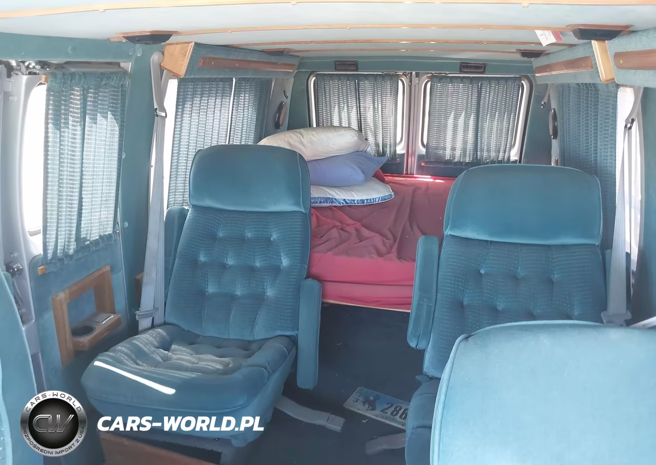 1993 Chevrolet G20 VIN:1GBEG25K1PF321483 - 16