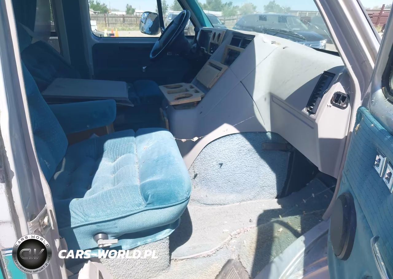 1993 Chevrolet G20 VIN:1GBEG25K1PF321483 - 5