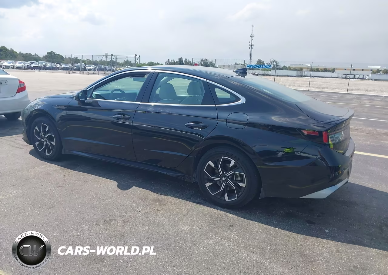2024 Hyundai Sonata Sel VIN:KMHL64JA9RA415024 - 3