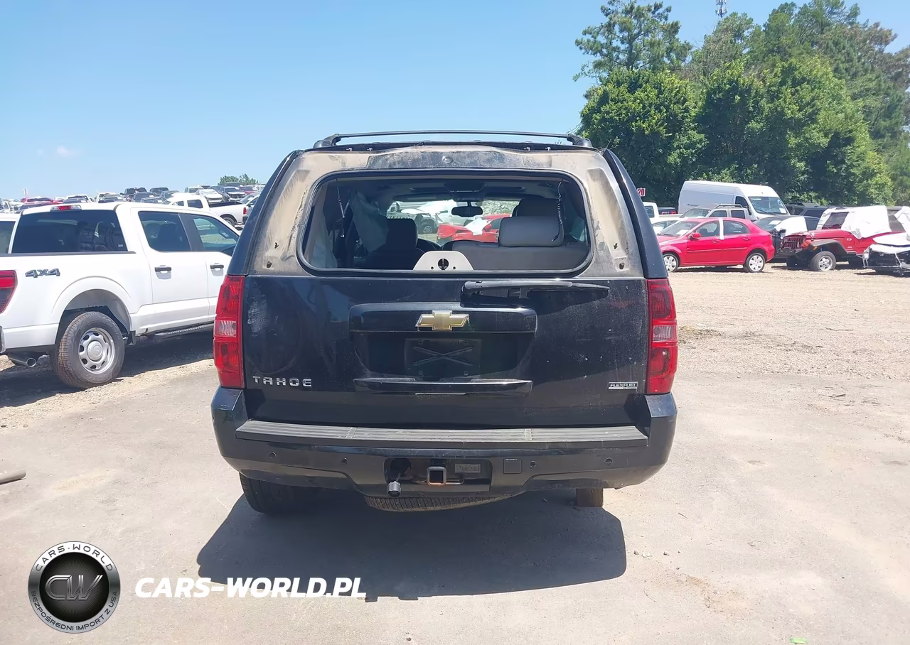 2011 Chevrolet Tahoe Lt VIN:1GNSKBE09BR279400 - 17