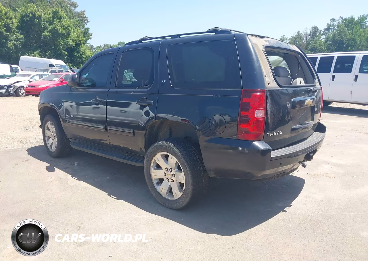 2011 Chevrolet Tahoe Lt VIN:1GNSKBE09BR279400 - 3