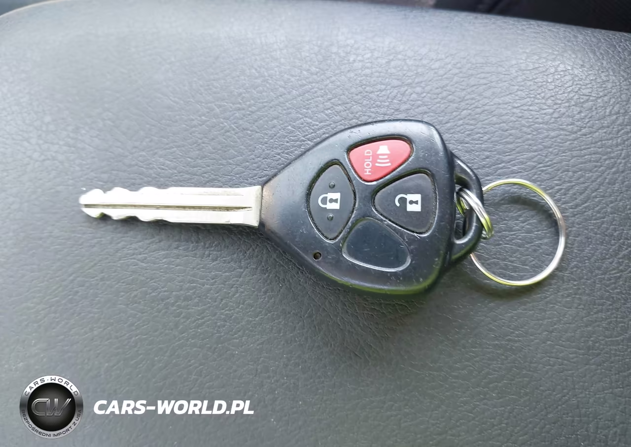 2010 Pontiac Vibe VIN:5Y2SP6E86AZ410188 - 11
