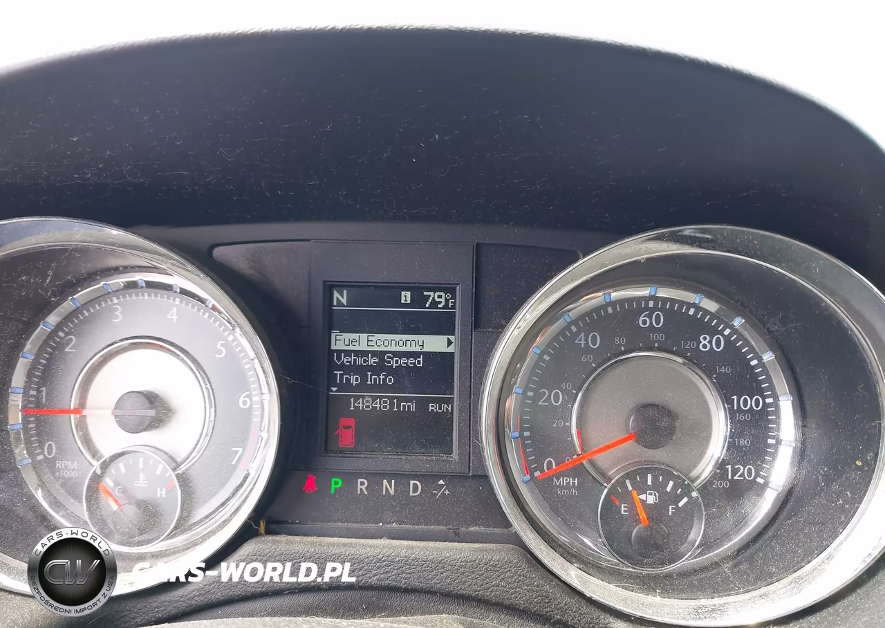 2012 Chrysler Town & Country Touring VIN:2C4RC1BG2CR266757 - 7