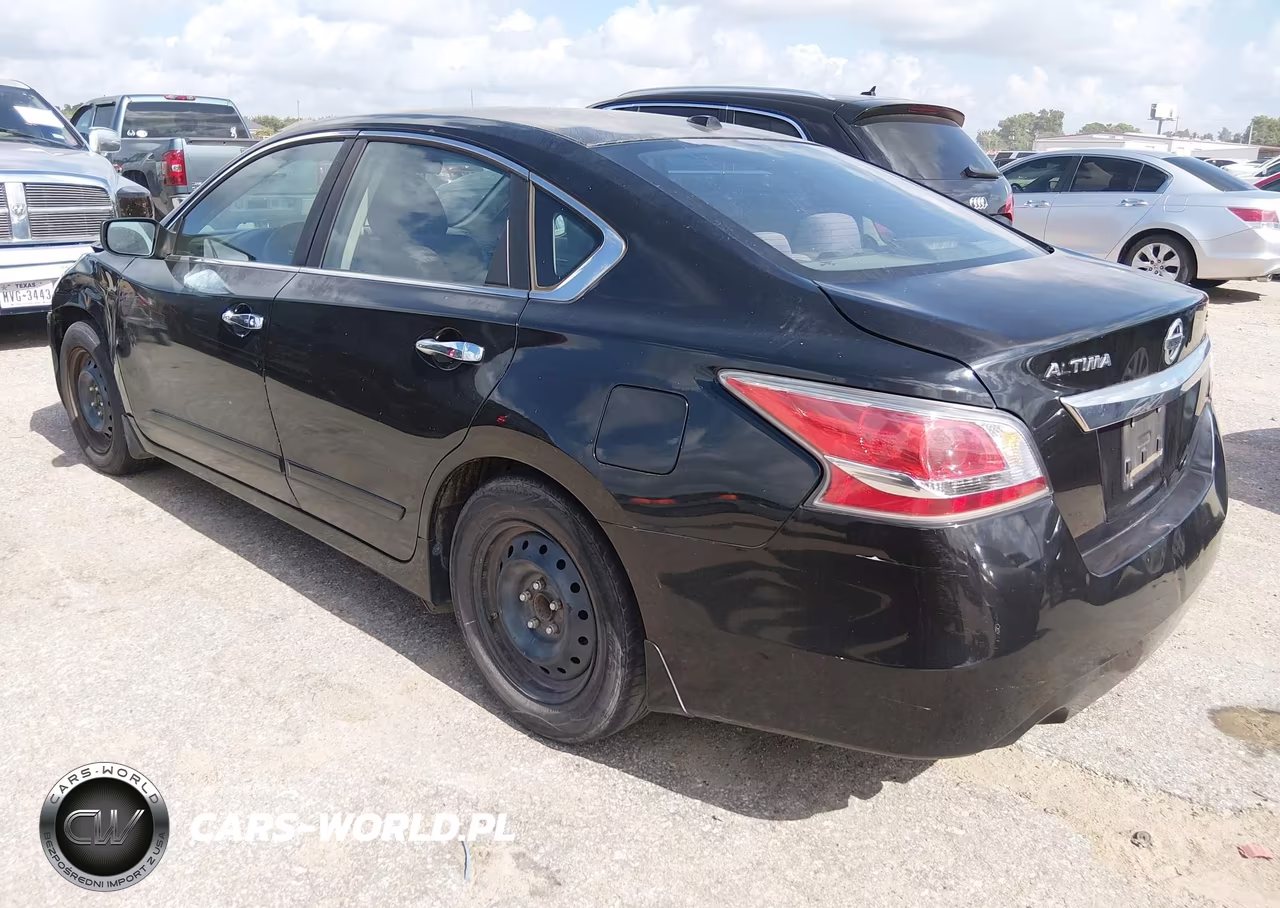 2015 Nissan Altima 2.5 S VIN:1N4AL3AP0FN867067 - 3