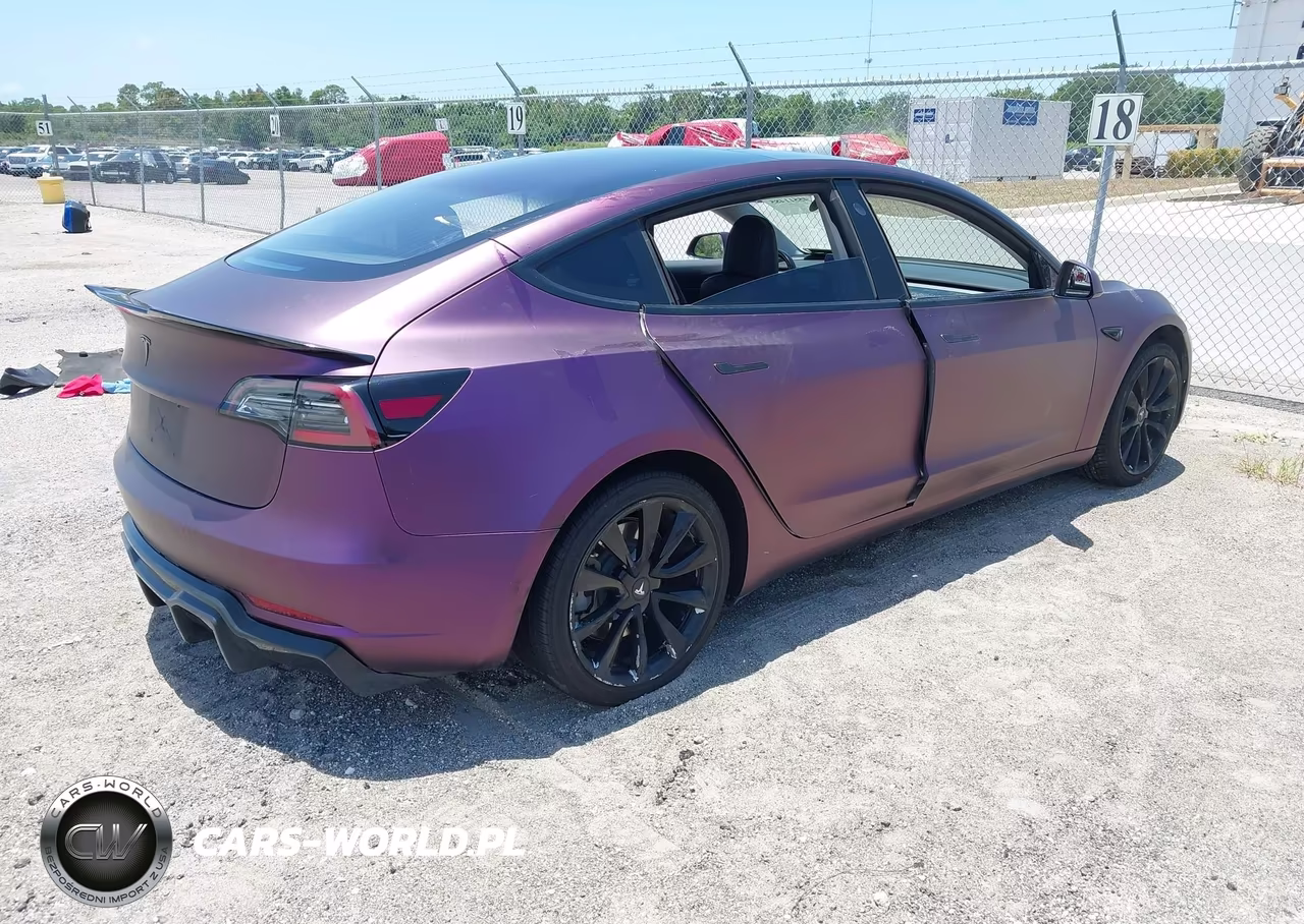 2017 Tesla Model 3 Long Range-Standard VIN:5YJ3E1EA0HF001832 - 4