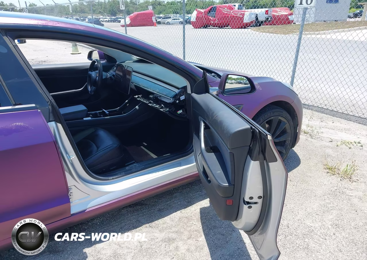 2017 Tesla Model 3 Long Range-Standard VIN:5YJ3E1EA0HF001832 - 5