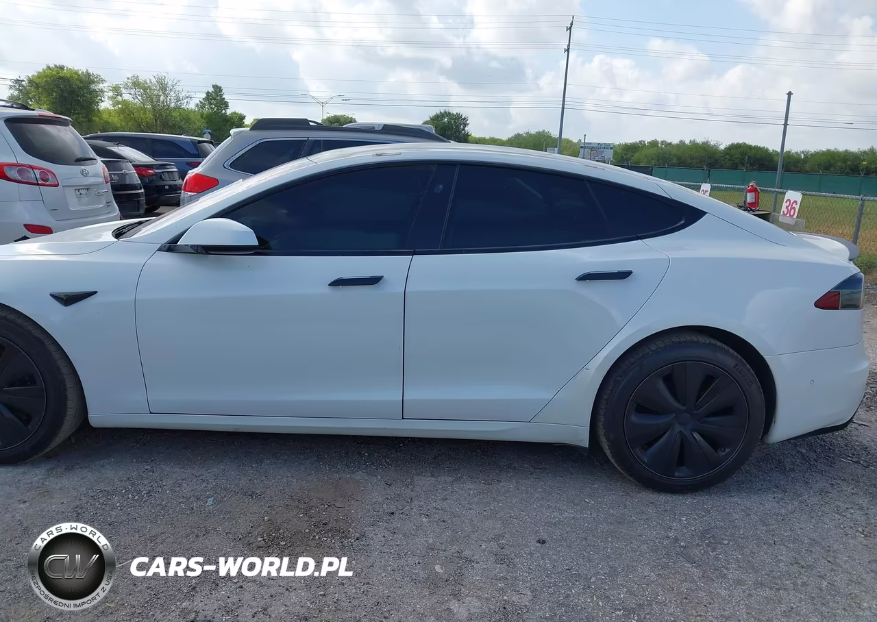 2022 Tesla Model S Plaid Tri Motor All-Wheel Drive VIN:5YJSA1E69NF461800 - 14