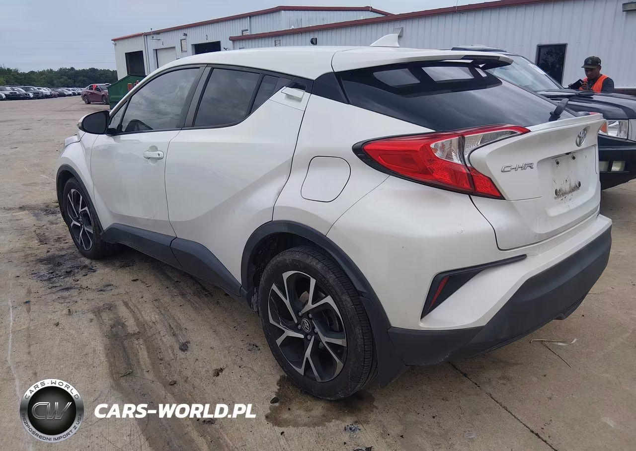 2018 Toyota C-Hr Xle Premium VIN:NMTKHMBX6JR006126 - 3