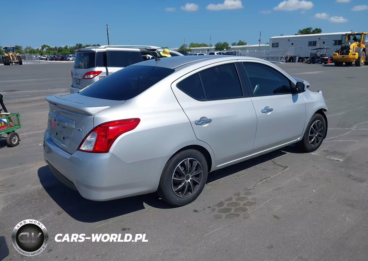 2018 Nissan Versa 1.6 Sv VIN:3N1CN7APXJL800122 - 4