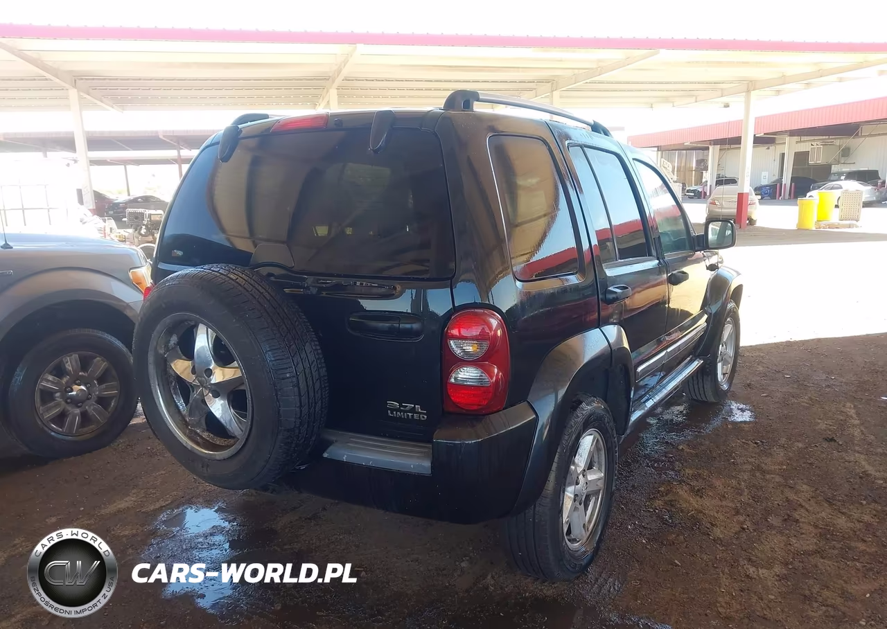 2006 Jeep Liberty Limited Edition VIN:1J4GL58K36W121937 - 4