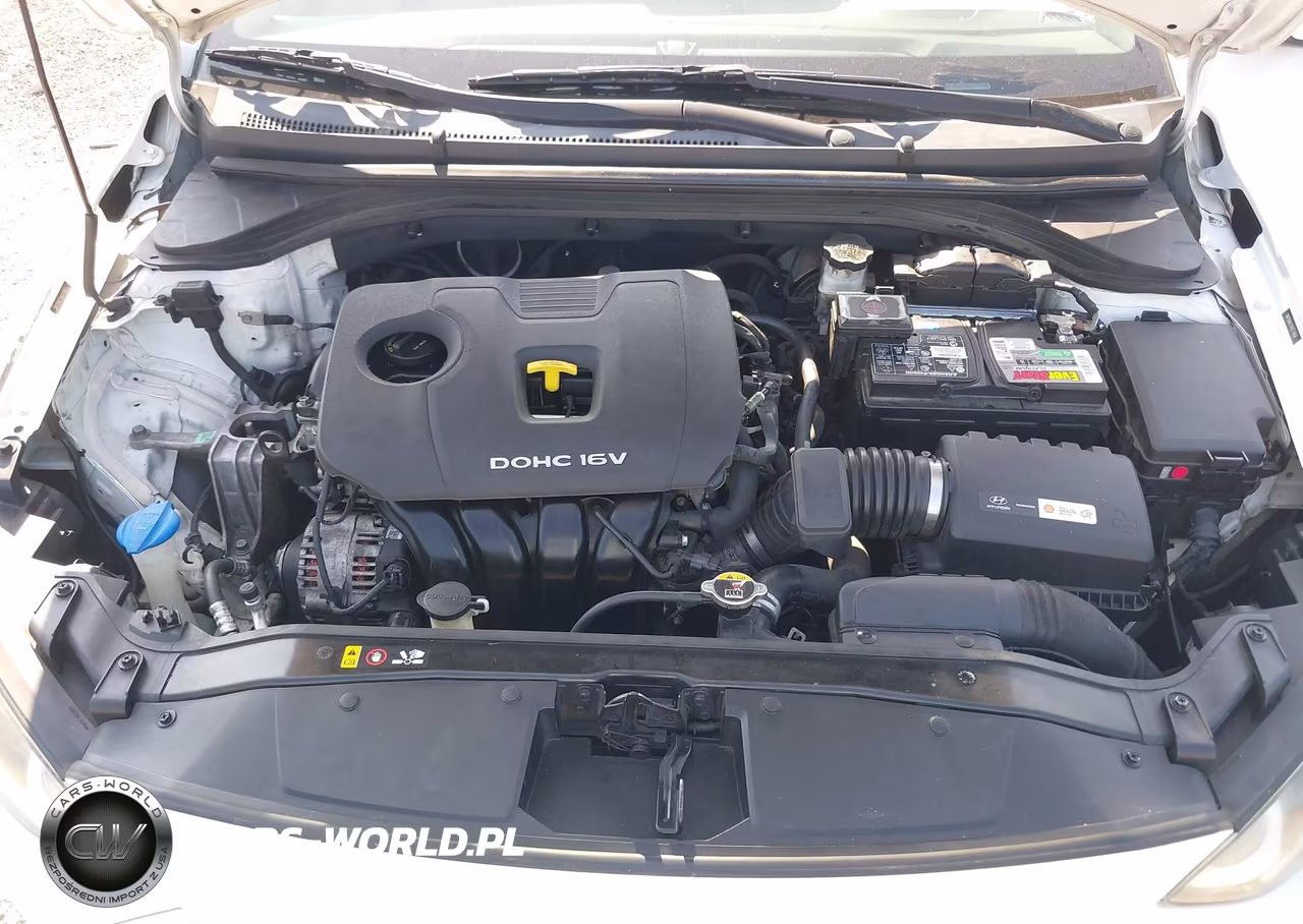 2017 Hyundai Elantra Se VIN:5NPD84LF1HH174868 - 10