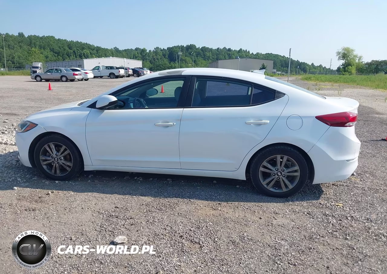 2017 Hyundai Elantra Se VIN:5NPD84LF1HH174868 - 14