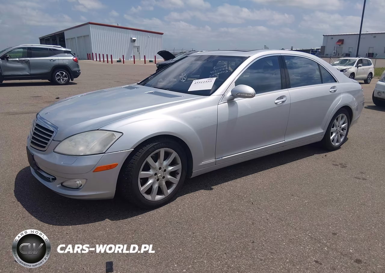 2007 Mercedes-Benz S 550 VIN:WDDNG71XX7A063297 - 2