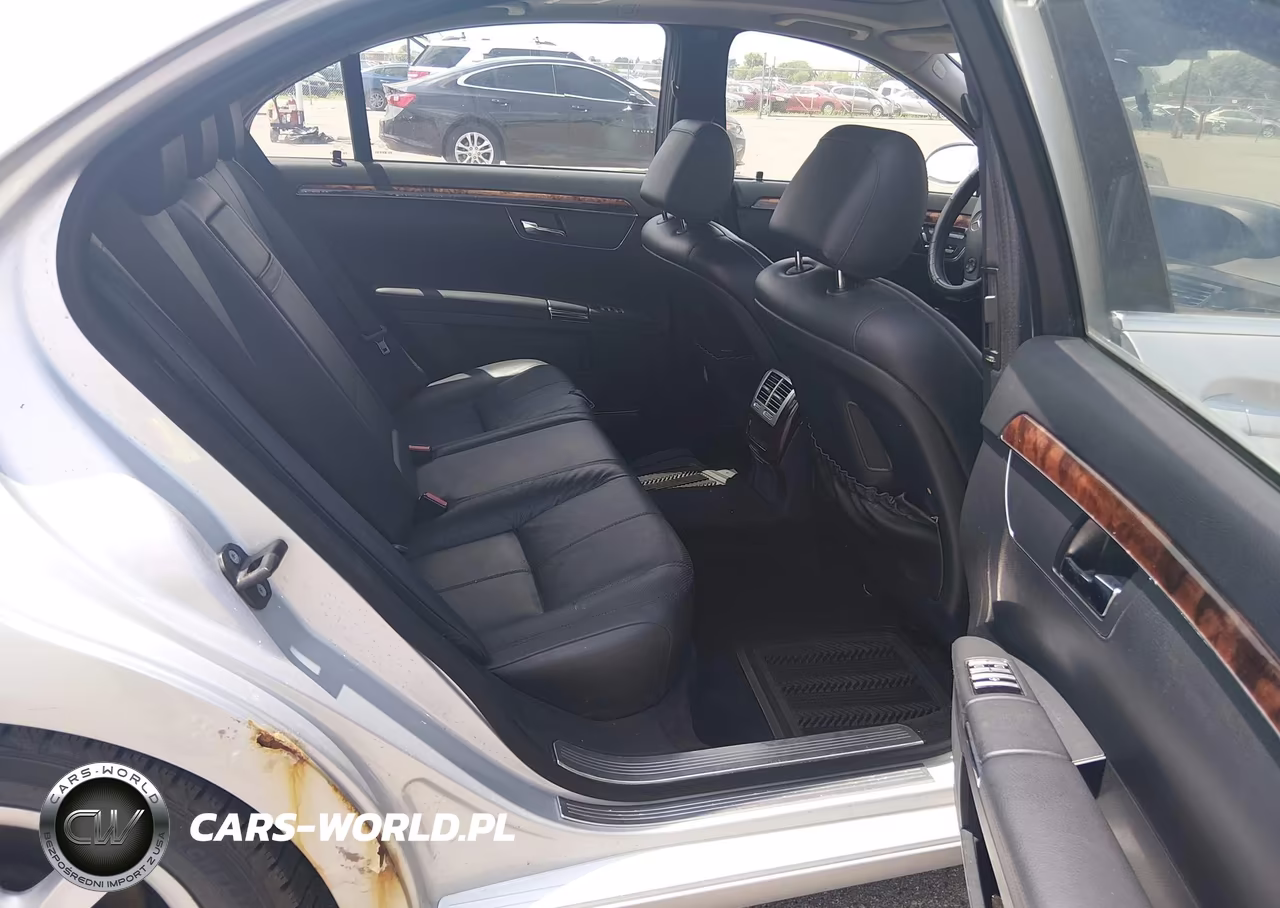 2007 Mercedes-Benz S 550 VIN:WDDNG71XX7A063297 - 8