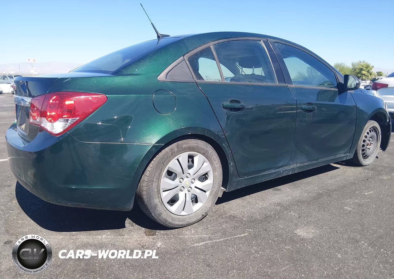 2014 Chevrolet Cruze Ls Auto VIN:1G1PA5SH6E7199042 - 4