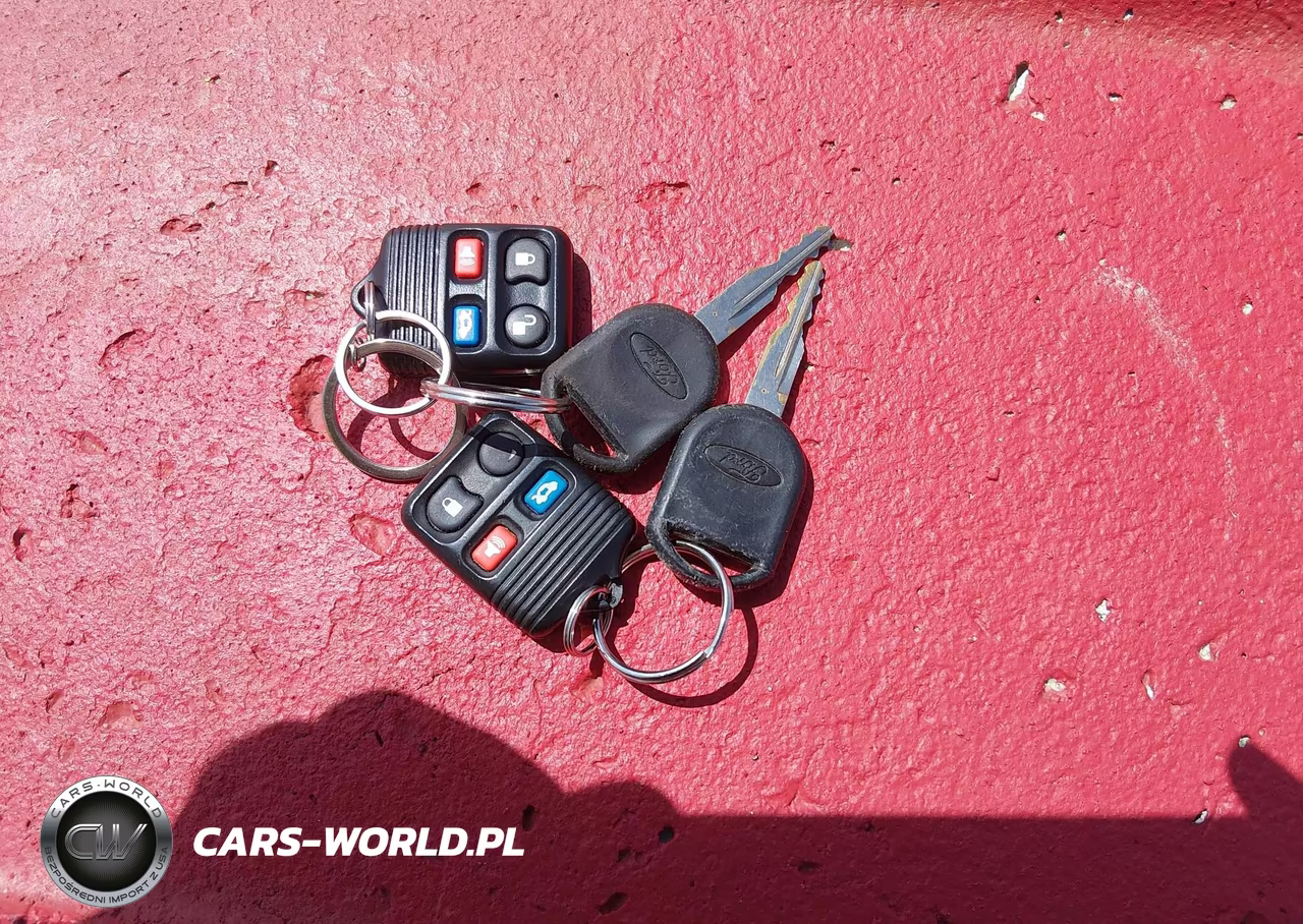 2005 Ford Taurus Se VIN:1FAFP53U35A293353 - 11