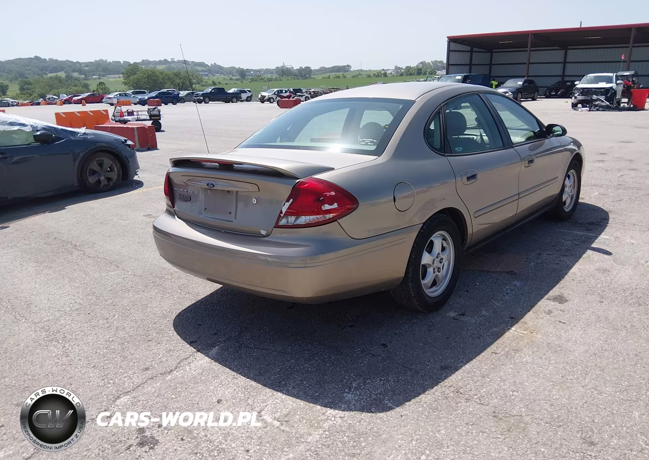 2005 Ford Taurus Se VIN:1FAFP53U35A293353 - 4