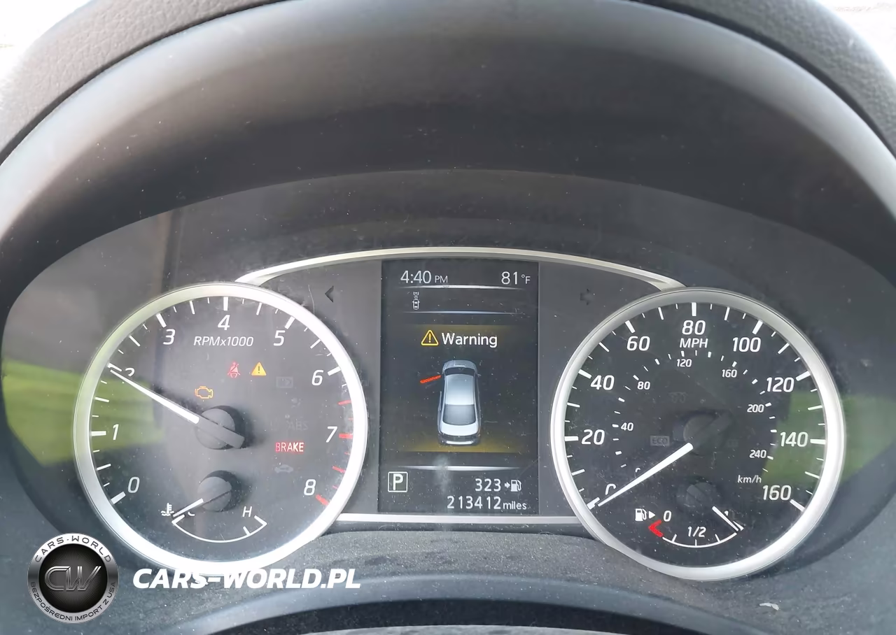 2018 Nissan Sentra S VIN:3N1AB7AP0JY267054 - 7