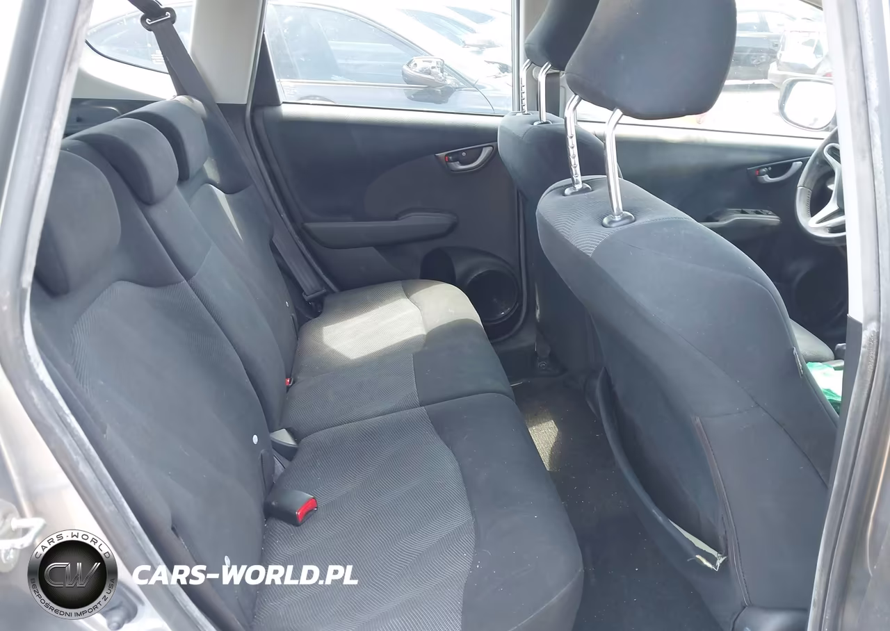 2009 Honda Fit Sport VIN:JHMGE88429S032308 - 8