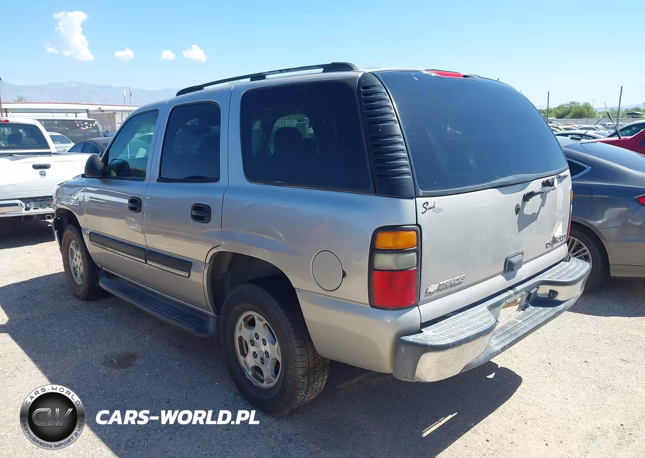 2005 Chevrolet Tahoe Ls VIN:1GNEC13V95J135593 - 3