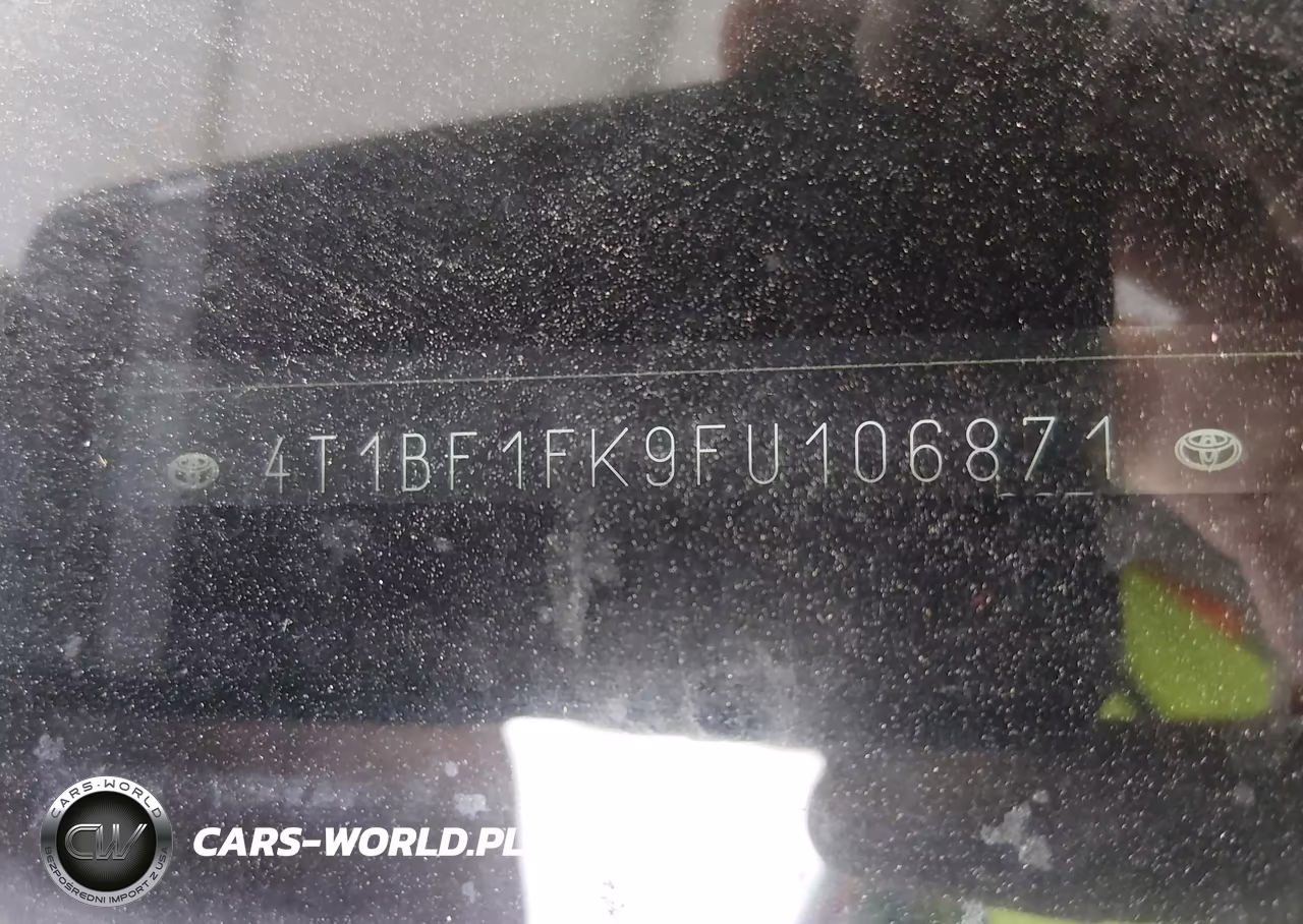 2015 Toyota Camry Le VIN:4T1BF1FK9FU106871 - 9