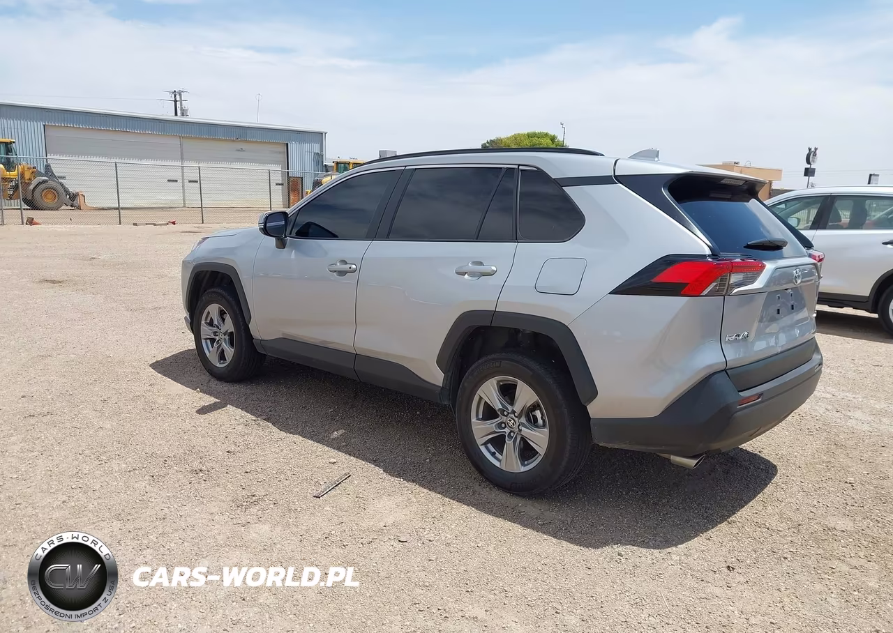 2025 Toyota Rav4 Xle VIN:2T3W1RFV6SW387022 - 3