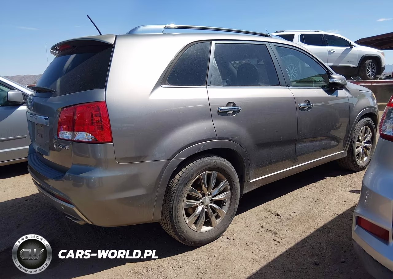2011 Kia Sorento Sx V6 VIN:5XYKW4A21BG131899 - 4