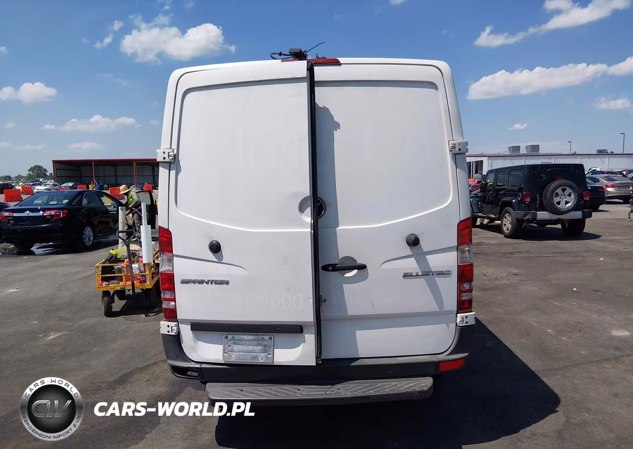 2015 Mercedes-Benz Sprinter 2500 Normal Roof VIN:WD3PE7DC9F5993498 - 16