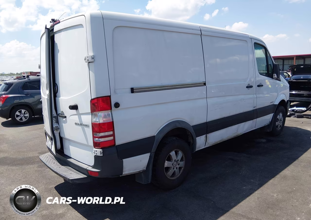 2015 Mercedes-Benz Sprinter 2500 Normal Roof VIN:WD3PE7DC9F5993498 - 4