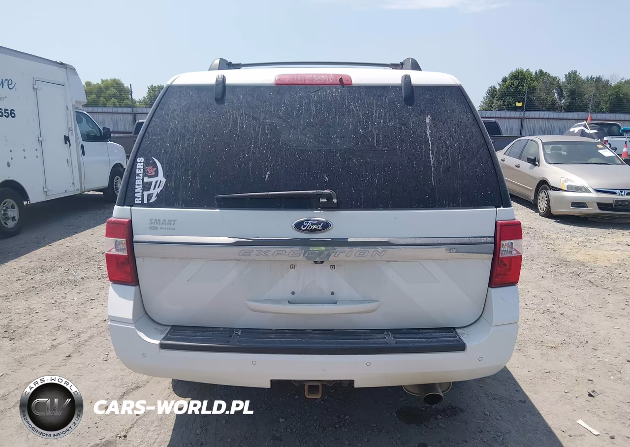 2015 Ford Expedition Xlt VIN:1FMJU1HT3FEF04949 - 16