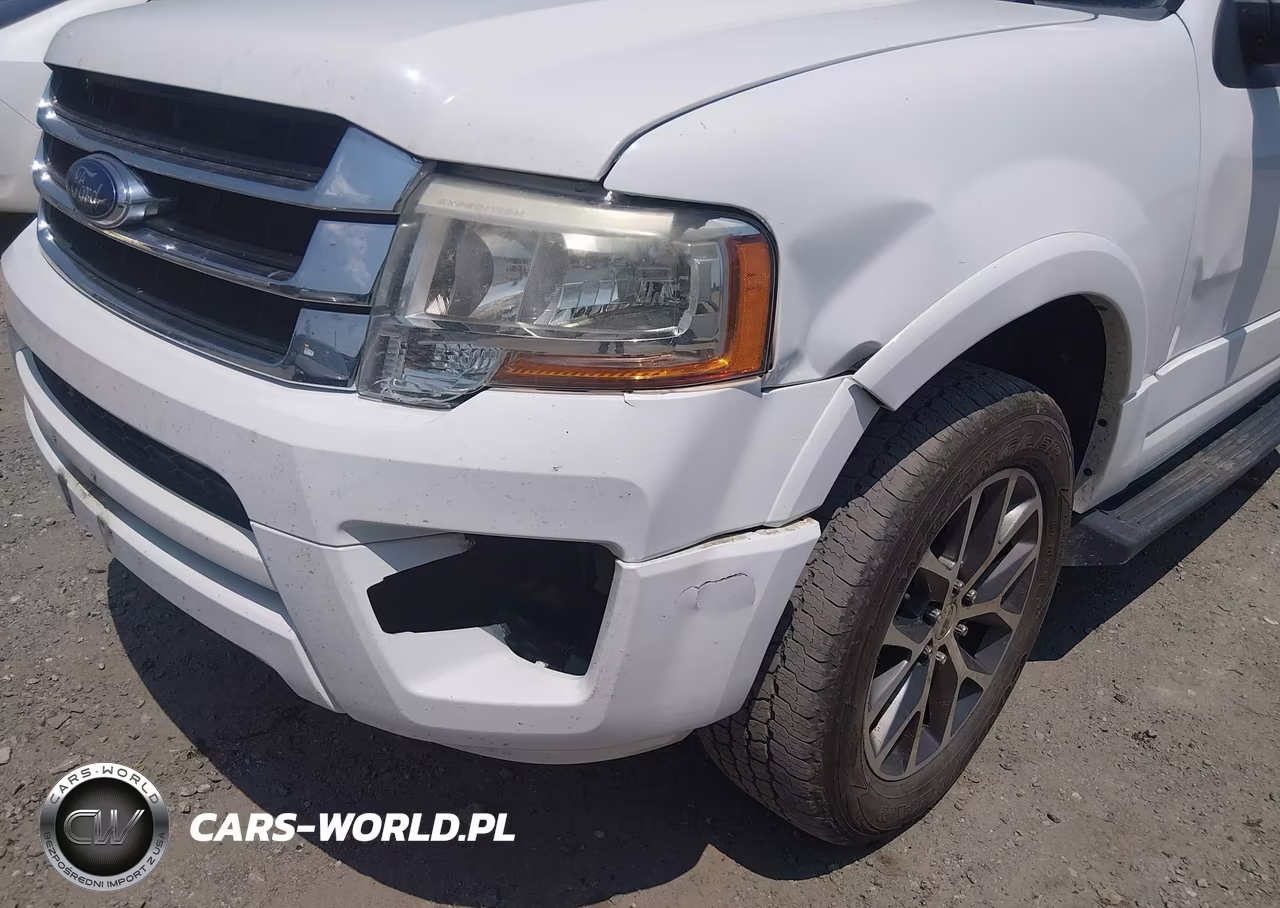 2015 Ford Expedition Xlt VIN:1FMJU1HT3FEF04949 - 6