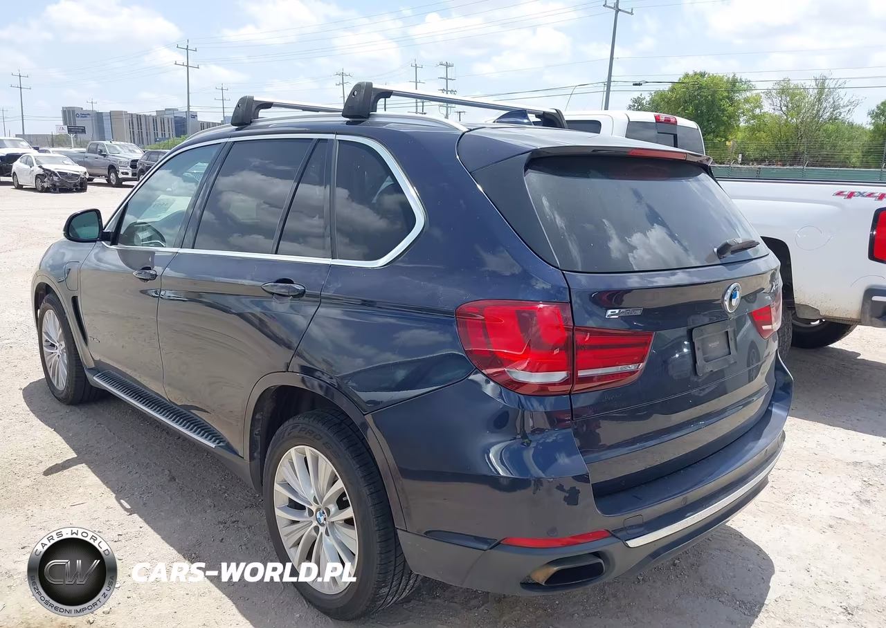 2016 BMW X5 Edrive xDrive40E VIN:5UXKT0C52G0F74733 - 3