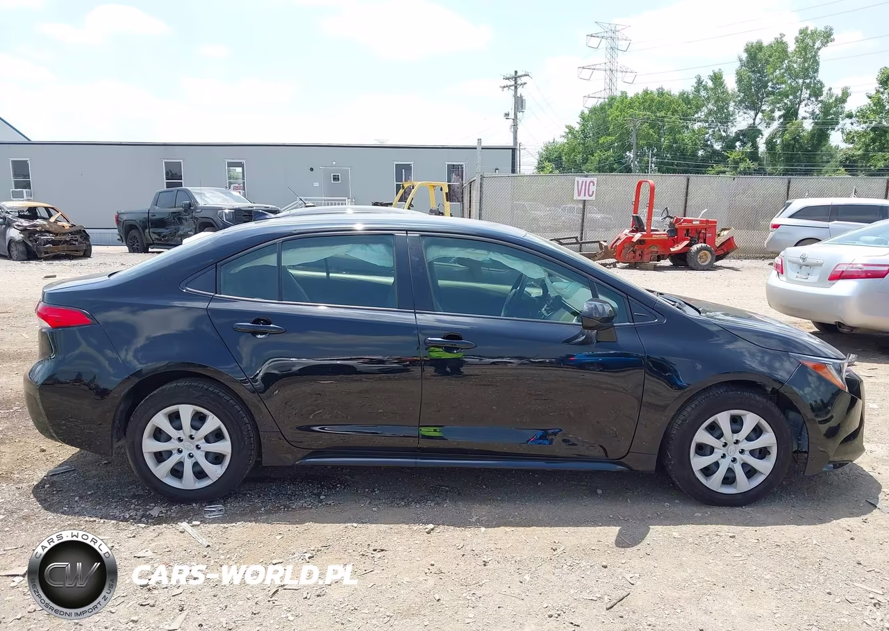 2023 Toyota Corolla Le VIN:JTDB4MEE3P3009647 - 13