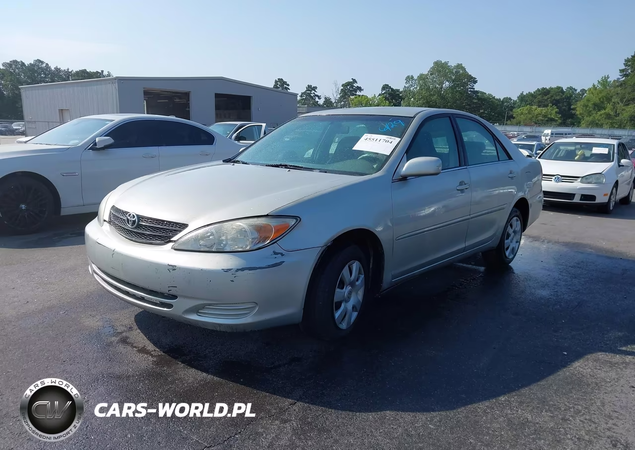2002 Toyota Camry Le VIN:4T1BE32KX2U087052 - 2