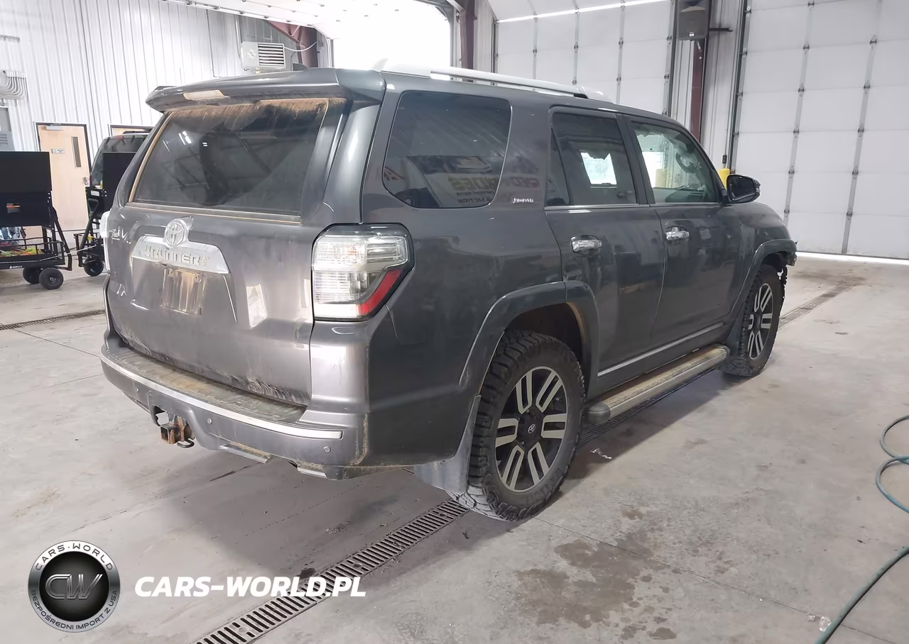 2018 Toyota 4Runner Limited VIN:JTEBU5JR9J5512069 - 4