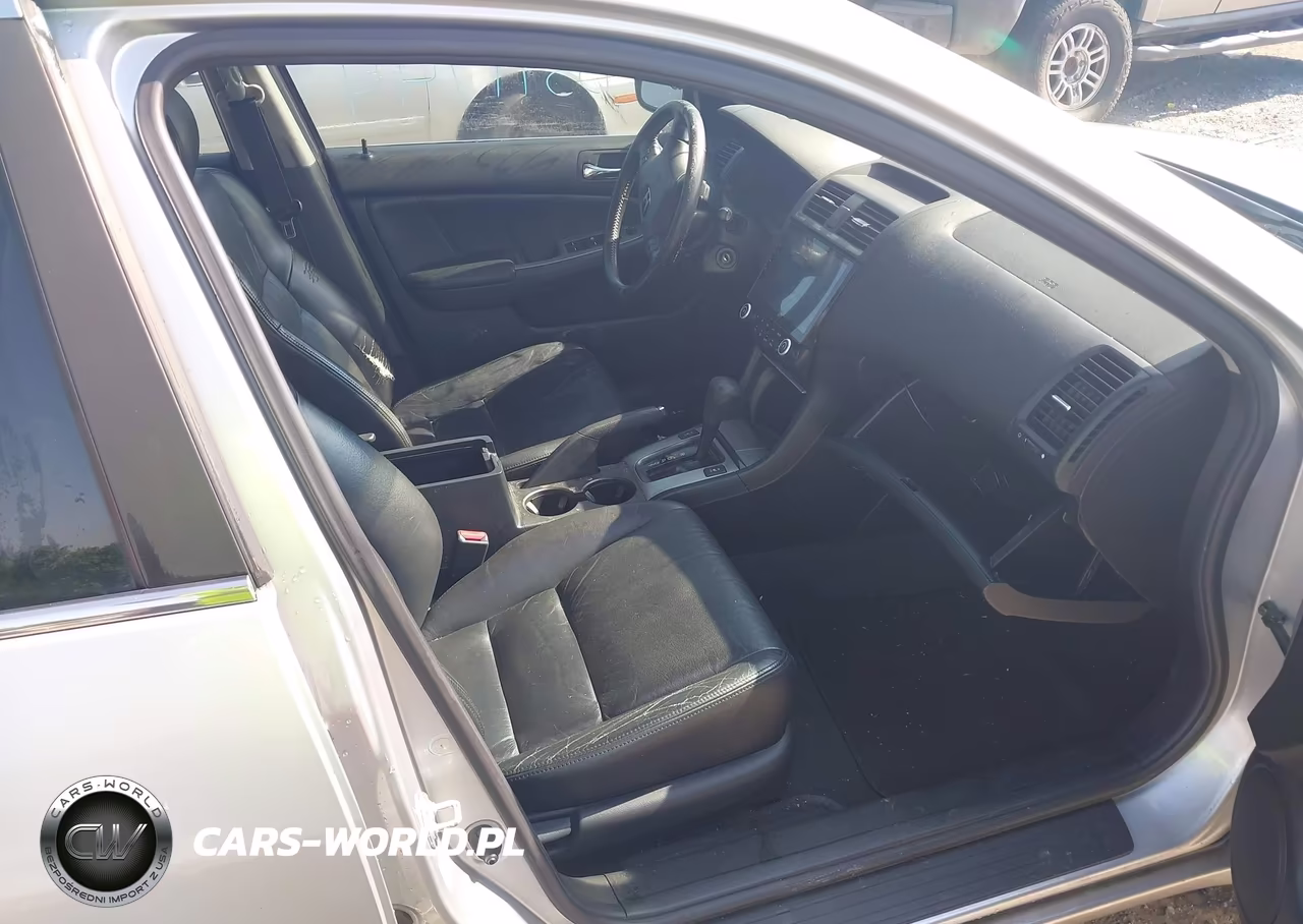 2003 Honda Accord Sdn Ex VIN:JHMCM56733C048886 - 5