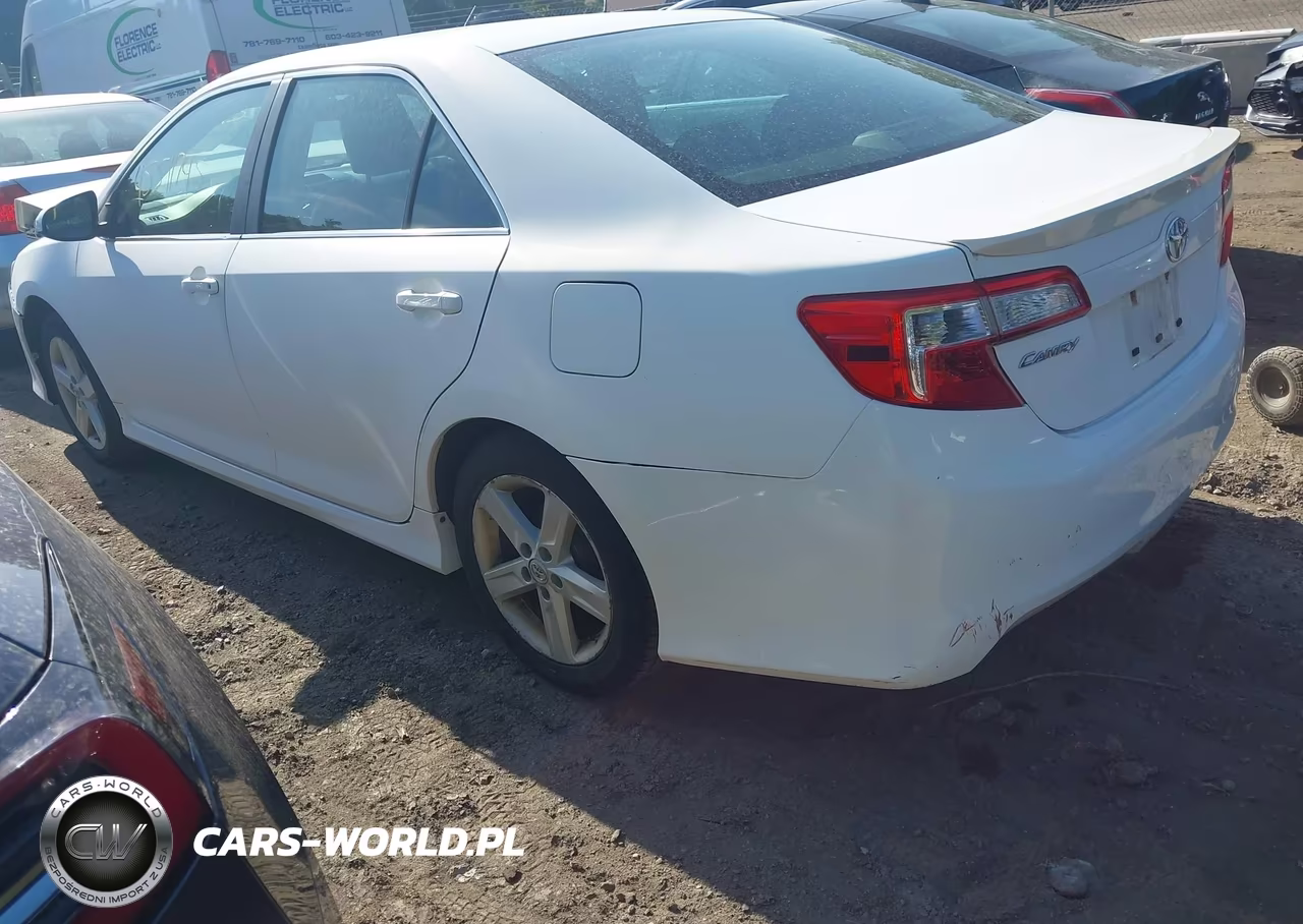 2012 Toyota Camry Se VIN:4T1BF1FK7CU616681 - 3