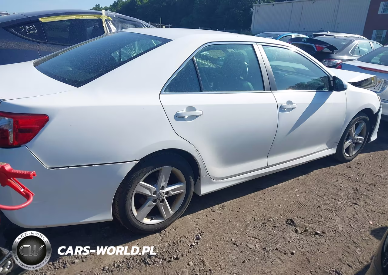 2012 Toyota Camry Se VIN:4T1BF1FK7CU616681 - 4