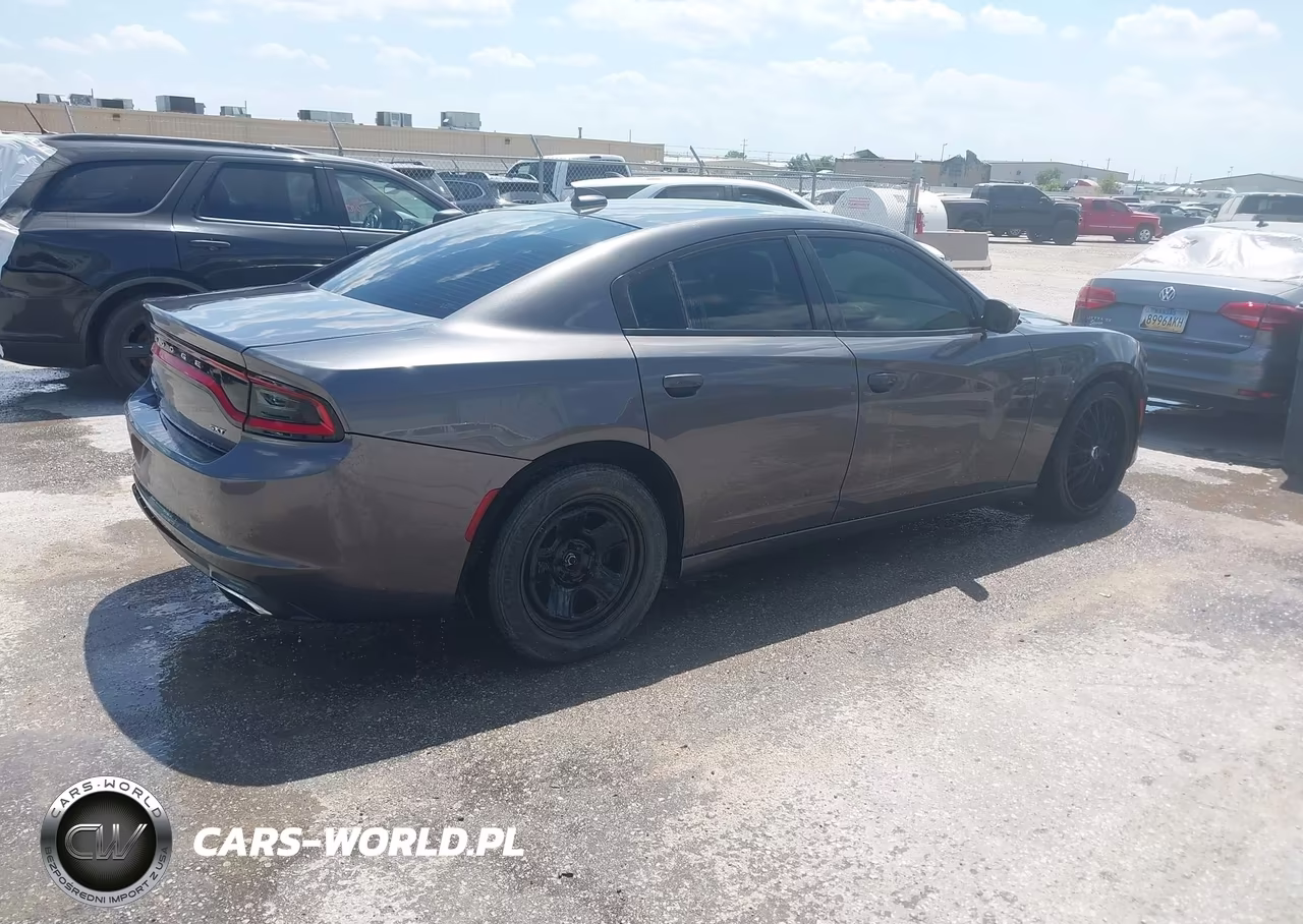 2015 Dodge Charger Sxt VIN:2C3CDXHG8FH789602 - 4