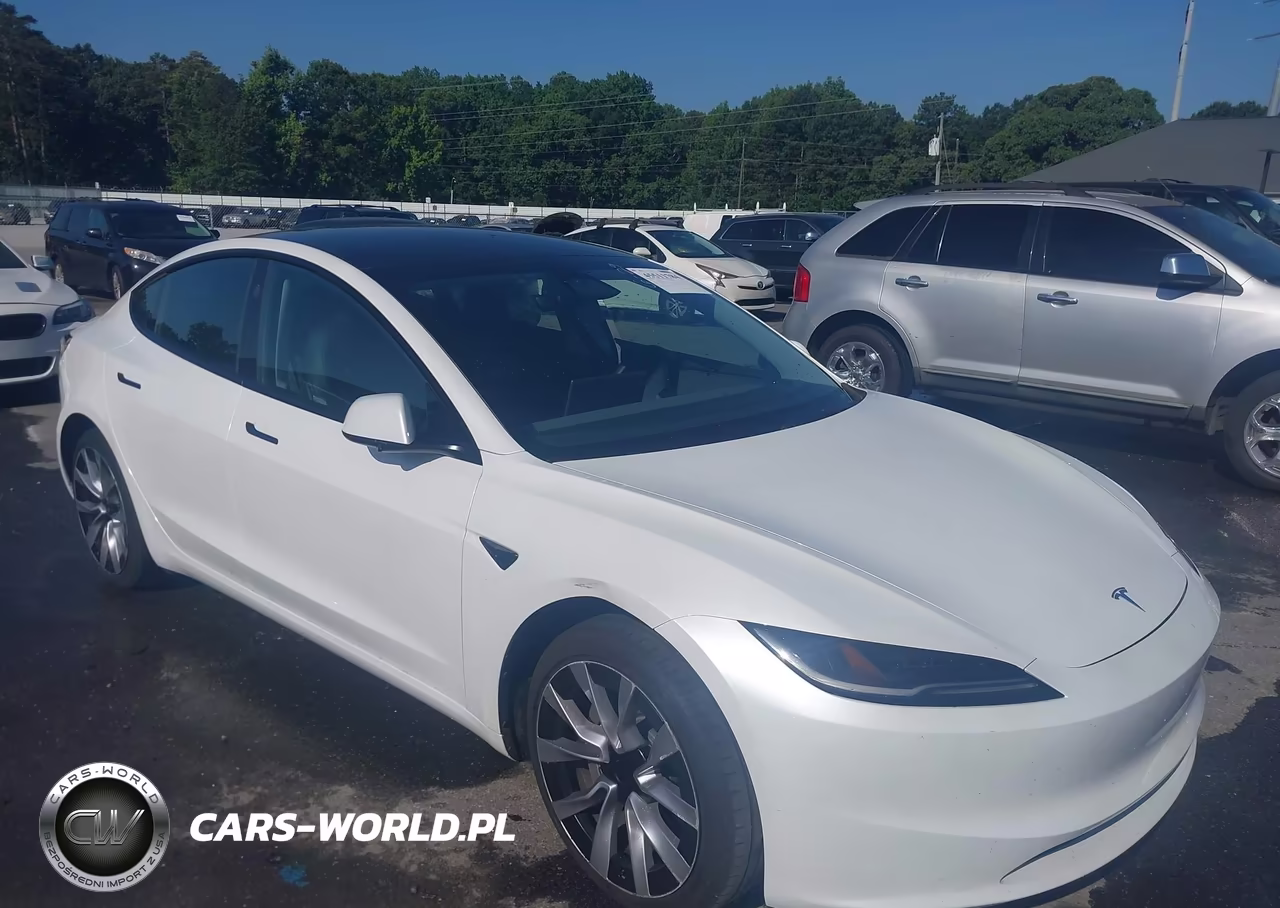 2025 Tesla Model 3 Long Range Rear-Wheel Drive-Standard Rear-Wheel Drive – zdjęcie 1 z 18