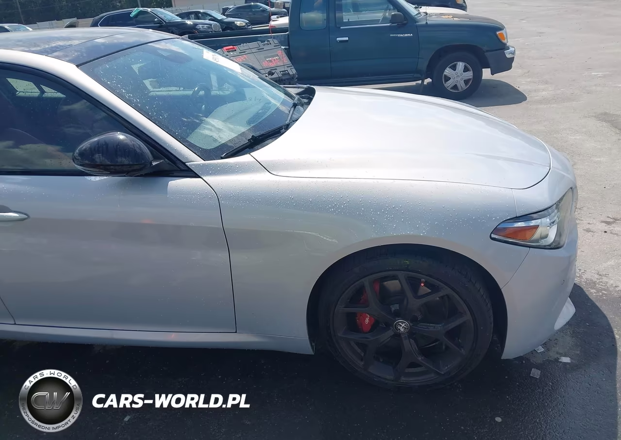 2021 Alfa Romeo Giulia Ti Awd VIN:ZARFANBN3M7645838 - 13